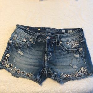 Miss Me shorts size 28